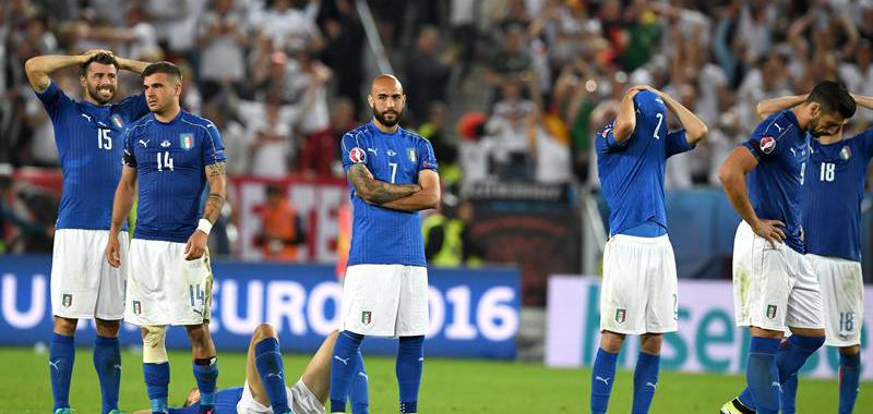 Italia se marcha del campeonato tras haber llevado al límite a la favorita y demostrar que el colectivo está por encima de la calidad individual