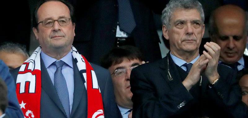 François Hollande y Ángel María Villar asistieron al último partido de los cuartos de final de la Eurocopa