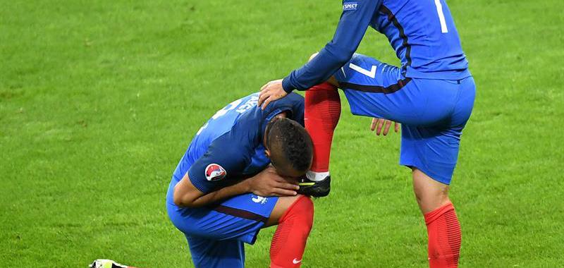 Dimitri Payet y Antoine Griezmann sumaron sus dianas al duelo para encaramarse en la cima de la lista de goleadores