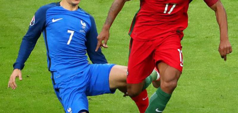 La final se tornó en un duelo físico del que salieron perjudicados artistas como Griezmann
