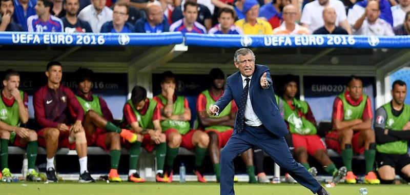 Fernando Santos entregó todo para sostener a los suyos en un tramo final en el que competirían mejor que sus rivales
