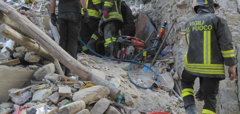 TERREMOTO EN EL CENTRO DE ITALIA