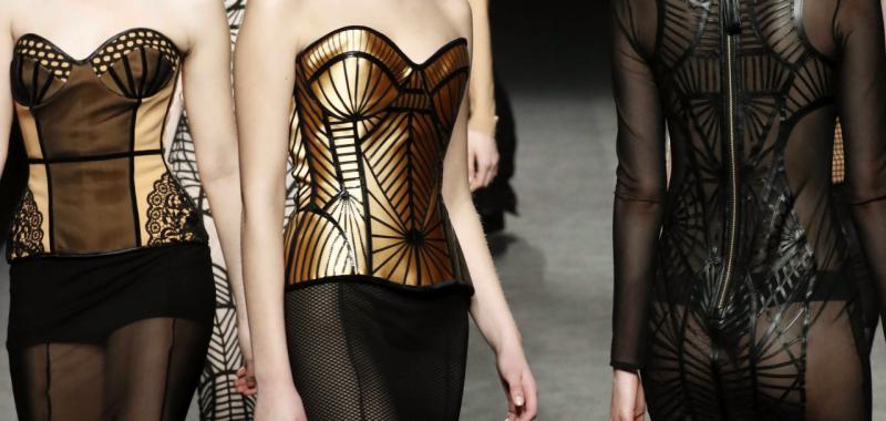 Desfile de Maya Hansen