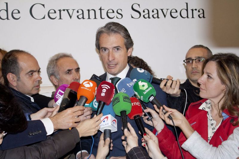 Declaraciones del ministro de Fomento, Íñigo de la Serna.