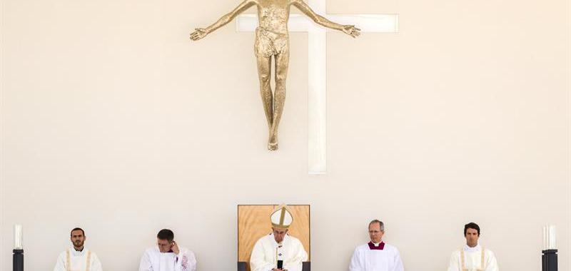 Misa en el Santuario de Fátima