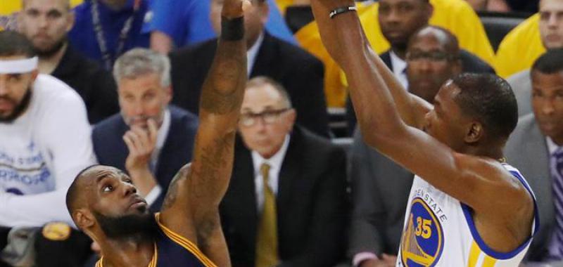 Durant dio carpetazo al 2-0 inicial con actuaciones para el recuerdo