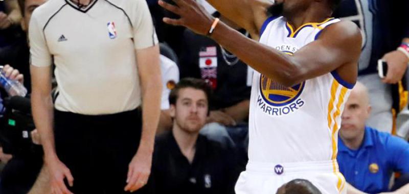 Durant selló su MVP en la fiesta final del 4-1 rematado por los Warriors en casa