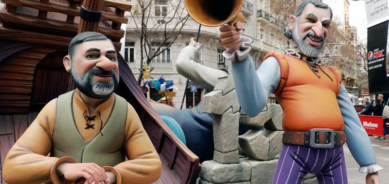 Los ninots de "los Jordis" , Sanchez (i) y Cuixart (d).