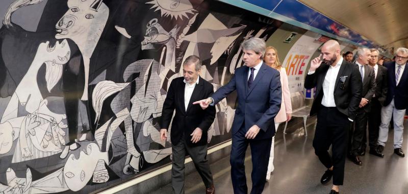 Atocha se transforma por dentro en la 'Estación del Arte'