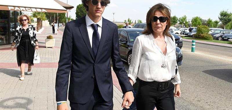  Capilla ardiente del actor Arturo Fernández