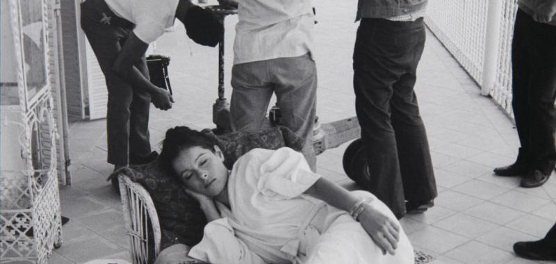 Descanso en el rodaje Ana y los Lobos, 1972