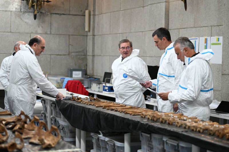 Pedro Sánchez visita el Valle de los Caídos