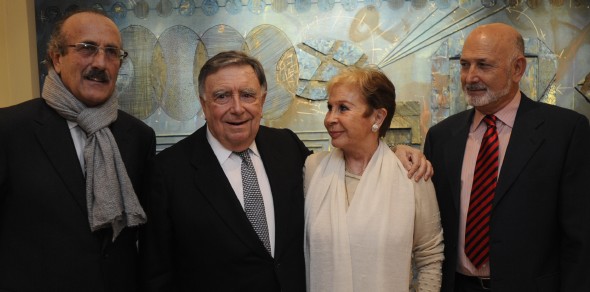 Homenaje a Luis María Anson en la galería de arte Víctor i Fills (Foto: Manuel Engo)