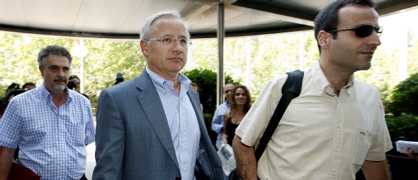 Miembros de AENA a la entrada de la reunión que han mantenido con USCA este miércoles (Efe)