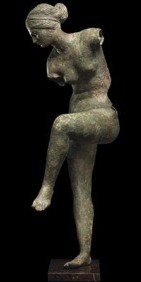 Afrodita Sorprendida  Desnuda