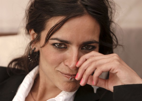 Bebe regresa con fuerza. Efe