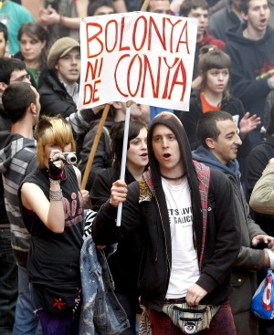 Estudiantes anti-Bolonia, en Barcelona. Efe
