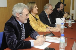 (De izda. a dcha.) Javier San Martín, Concha D'Olhaberriague, José Varela Ortega y Miguel Anxo Fernán Vello. Manuel Engo