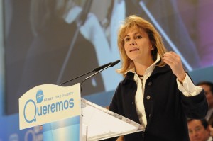 María Dolores de Cospedal en el primer Foro de militantes. (Manuel Engo)