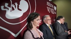 Rueda de prensa del Manifiesto de Madrid. Gádor Joya en primer plano.