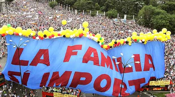 manifestaión por la familia en 2005. Foto: Efe