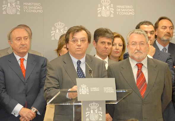 El presidente de Farmaindustria y el ministro de Sanidad, entre otros.