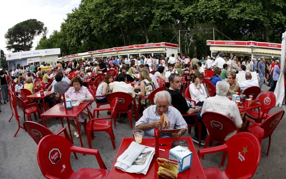 terraza en la feria del libro.Efe