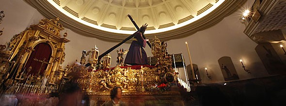 Jesús del Gran Poder, en su templo.