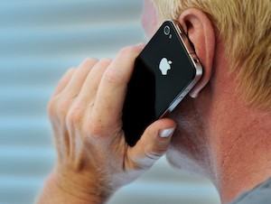 ¿Pueden las radiaciones del móvil cocer un cerebro? Efe