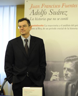 Juan Francisco Fuentes durante la presentación de la biografía de Suárez. Foto de Manuel Engo