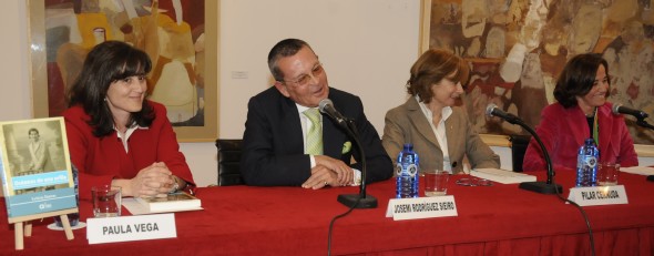 Paula Vega, Josemi Rodríguez Sieiro, Pilar Cernuda y Leticia Dotras (Foto: Manuel Engo)