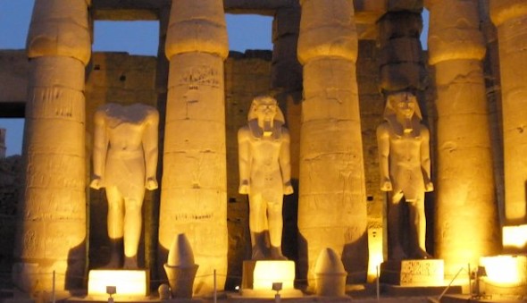 Interior del templo de Luxor en Egipto. Foto: Javier Cámara