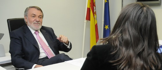 Zapatero utiliza los valores para dividir a los españoles