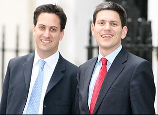 Ed y David Miliband