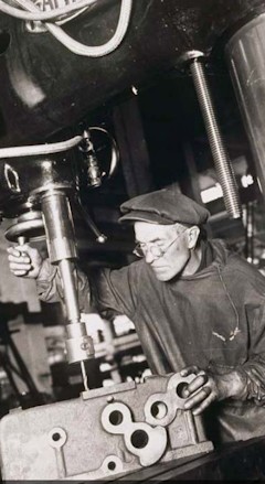 Una de las fotografías expuestas en El movimiento de la fotografía obrera (Foto: Reina Sofía)