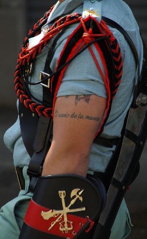 La Legión desfila por las calles de Melilla