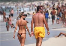 El verano, tiempo de reflexión para las parejas distanciadas.