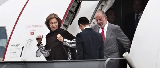 Los Reyes llegan a Copenhague. Efe