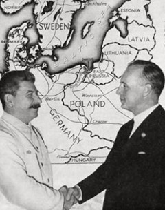 Stalin junto a Von Ribbentrop