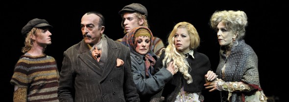 Escena de Tórtolas en el Centro Dramático Nacional (Foto: CDN)