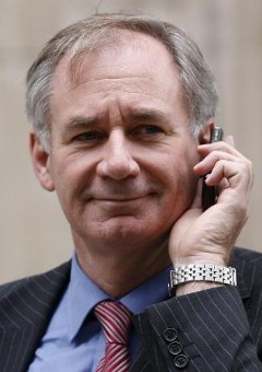 El ministro de Transportes británico, Geoff Hoon