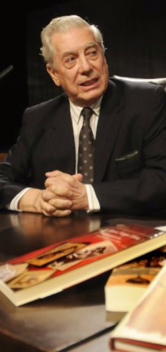 El novelista Mario Vargas Llosa durante la conferencia que impartió esta semanas en la Casa de América de Madrid sobre Juan Carlos Onetti (Foto: Manuel Engo)